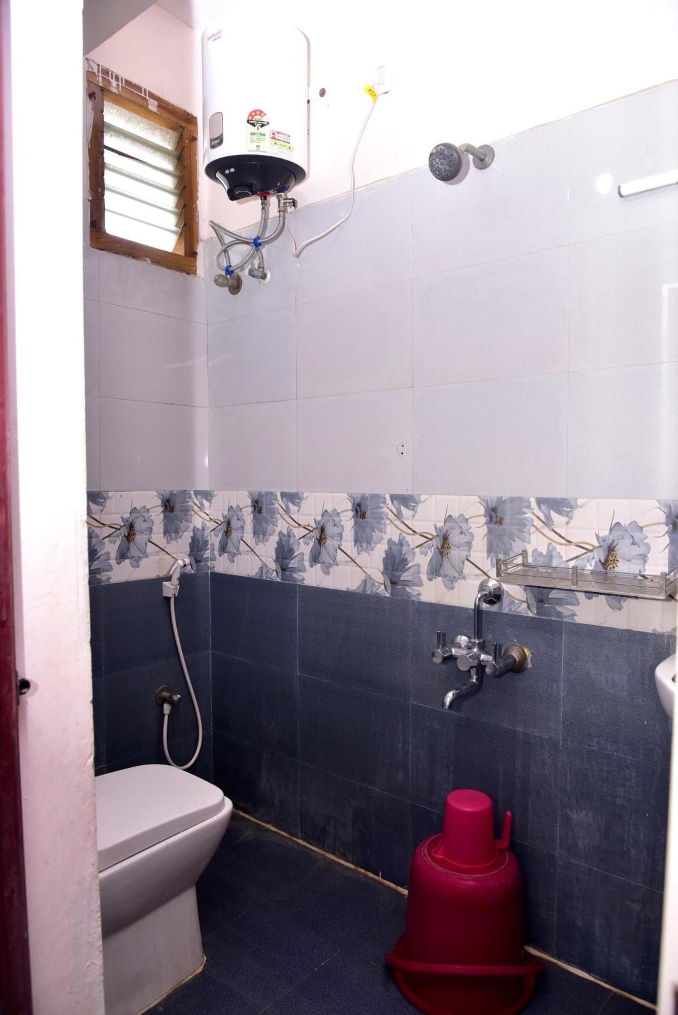 Apartment Shalom - 2bhk-ac Service Apartments, Premium Amenities, Kitchen With Stovetop, Wifi